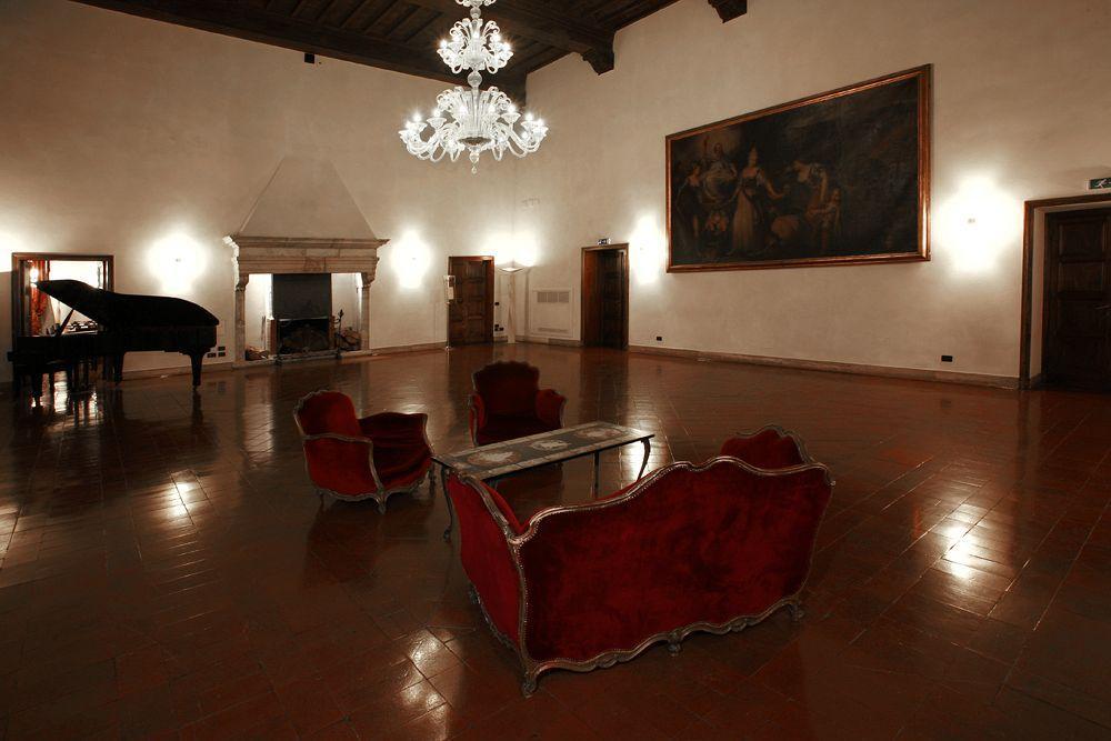 Columbus 4*