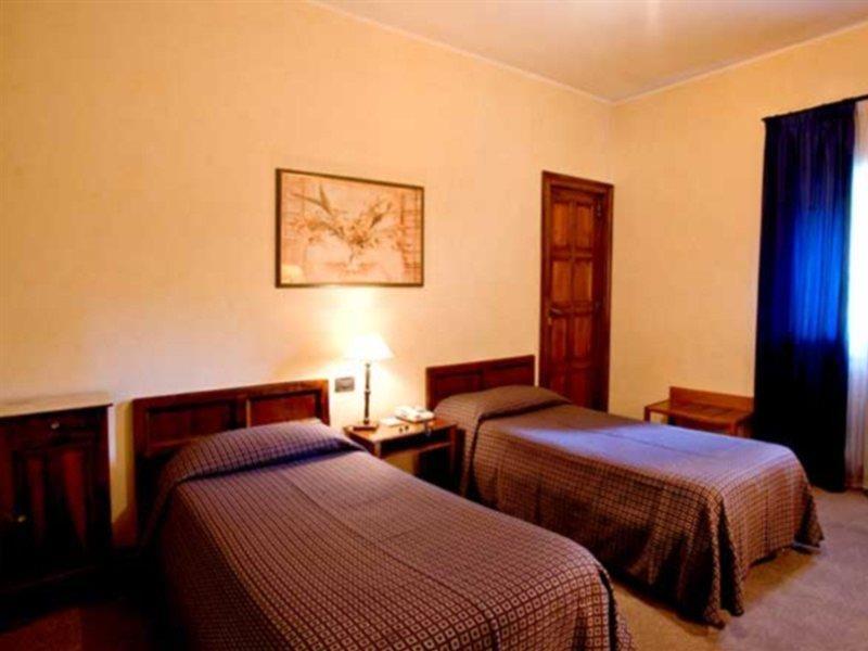 Hotel Columbus 4*