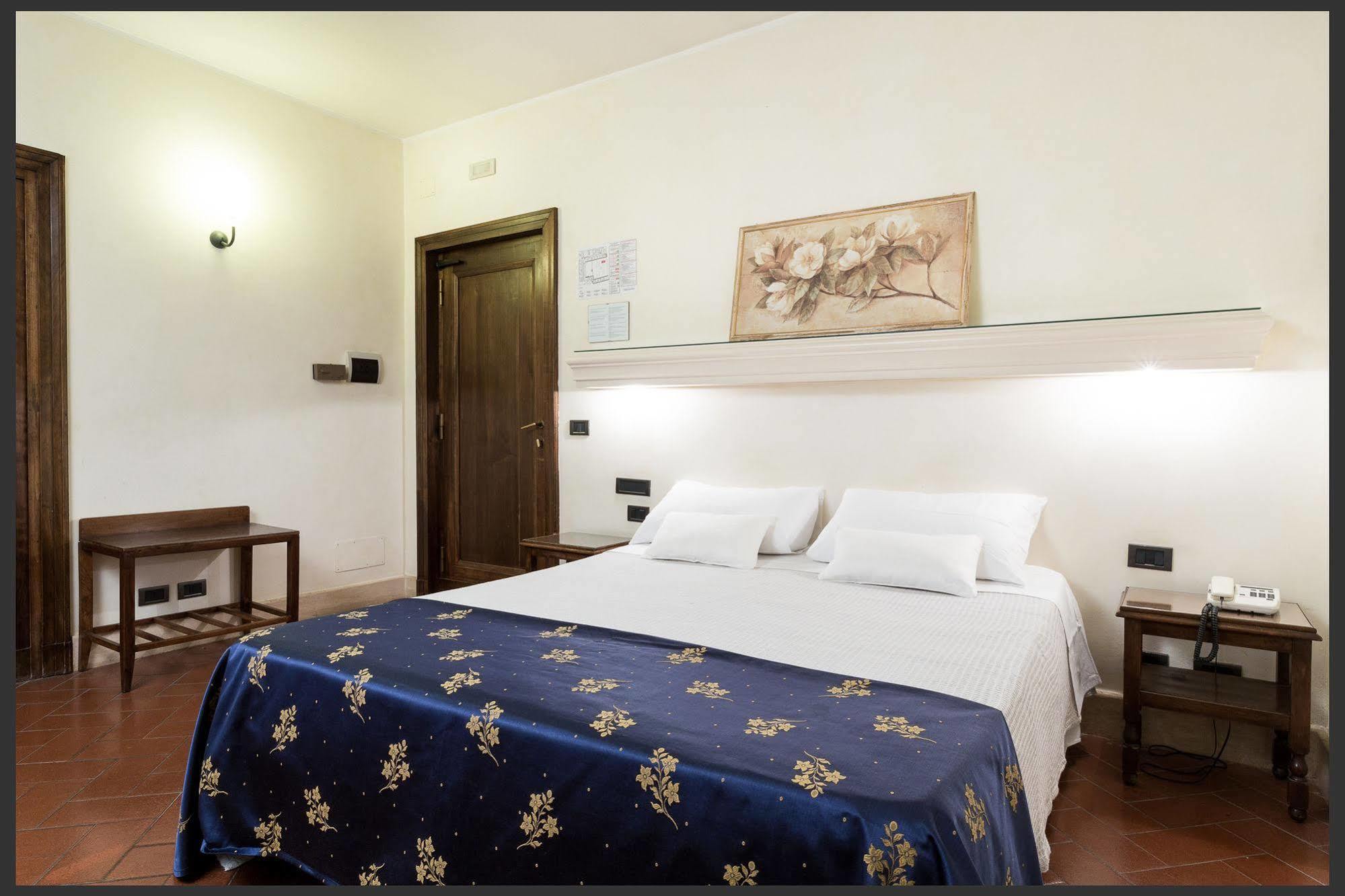 Hotel Columbus