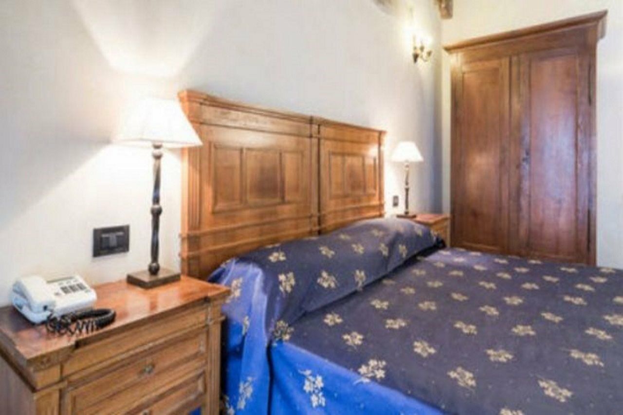 Hotel Columbus